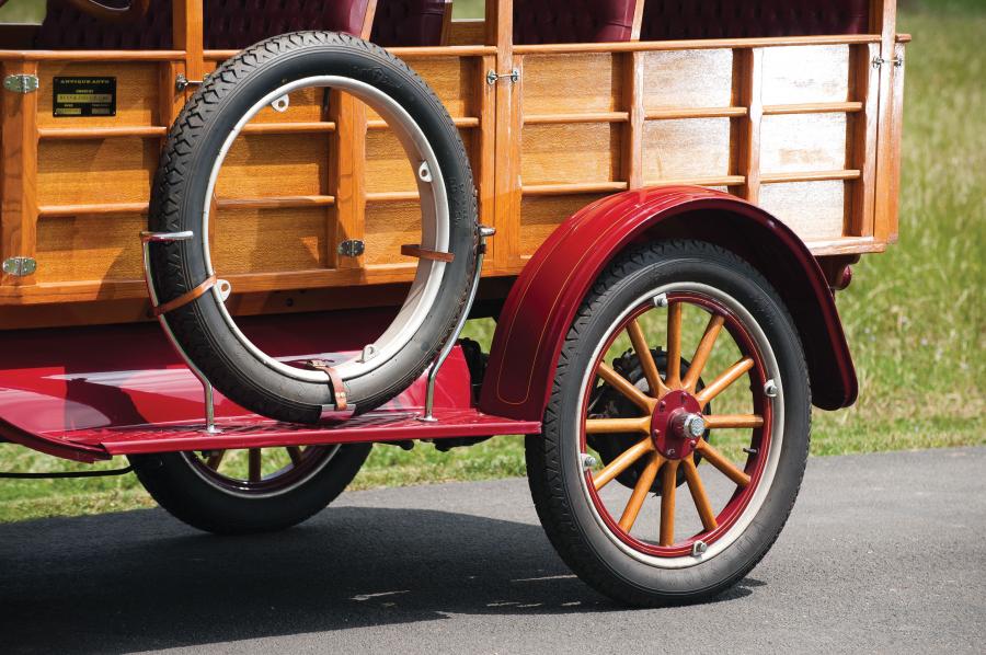  Ford Model T Depot Hack 1919 года  (фото 10 из 17)